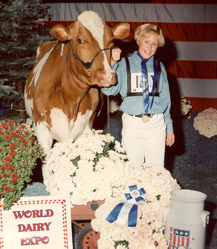 Kristin Natzke shows off her Red and White class winner in 1998